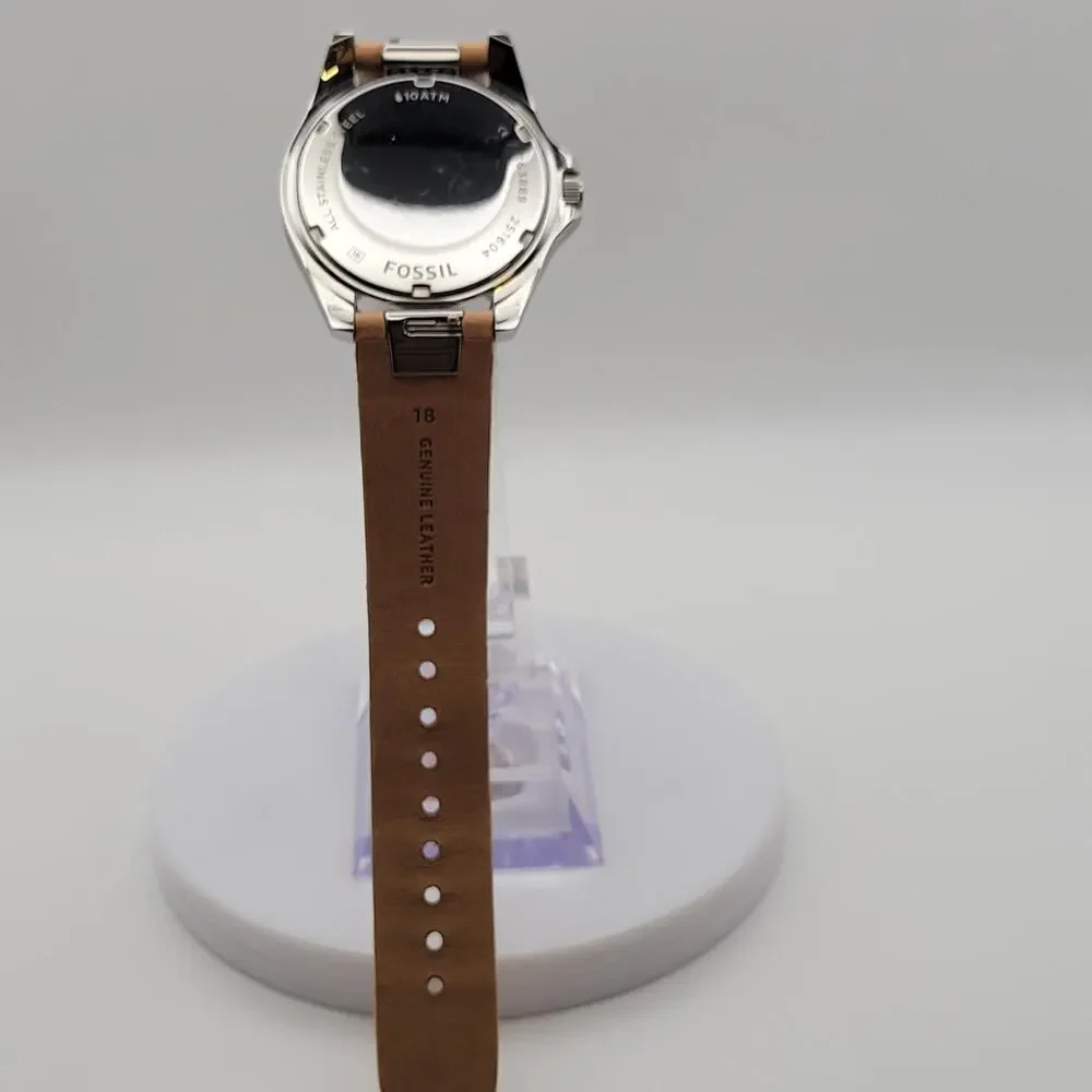Fossil ES-3889 Womens Watch Crystal Bezel Silver Dial Tan Leather Strap New Batt